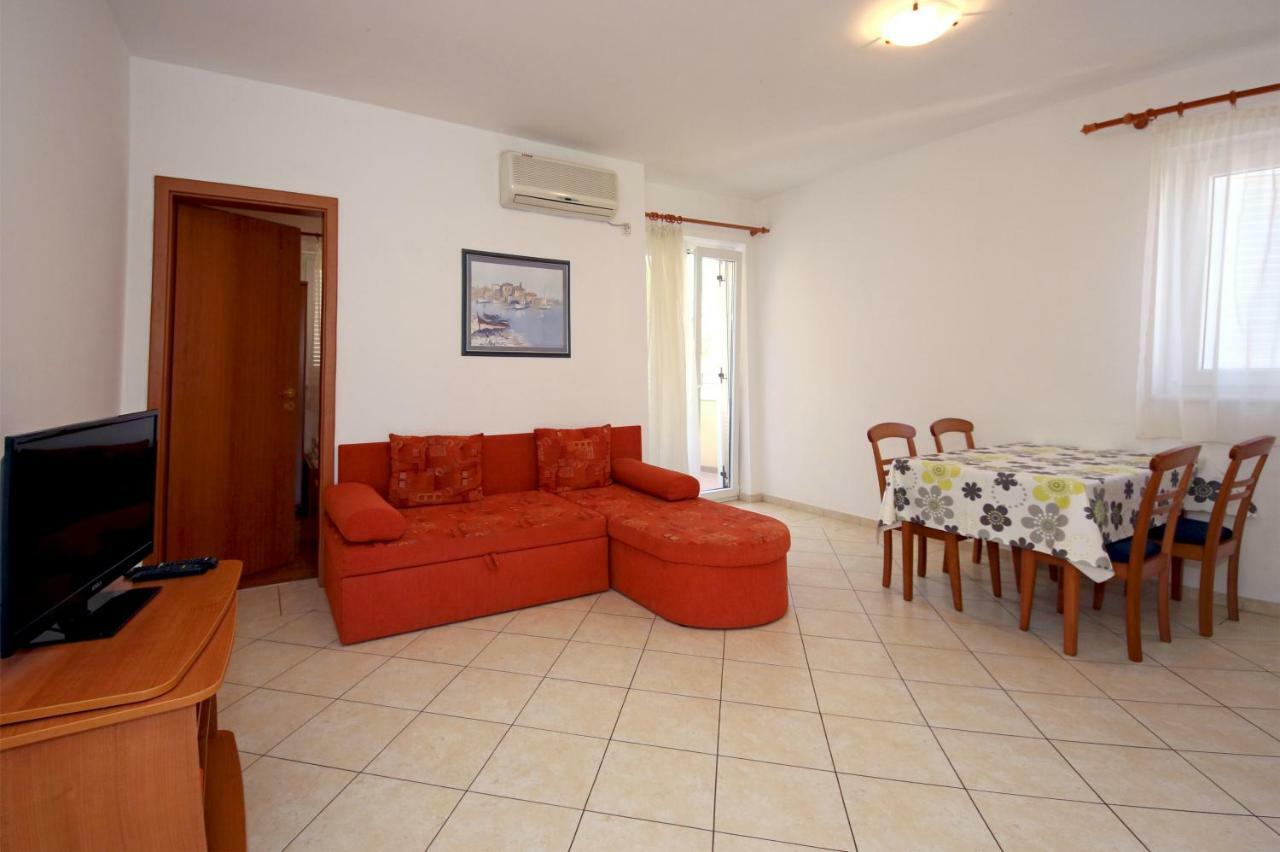 Dalmacia Apartments Srima Εξωτερικό φωτογραφία