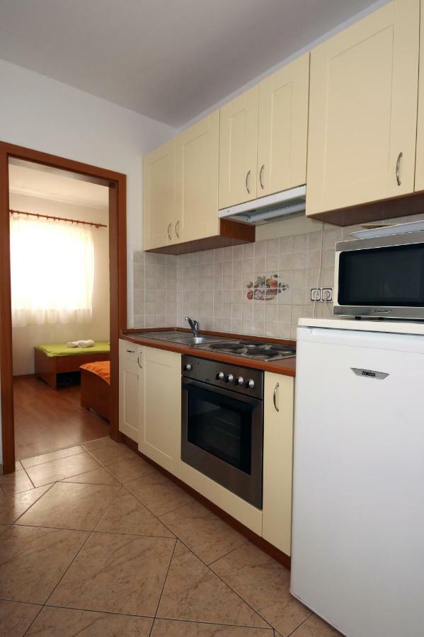 Dalmacia Apartments Srima Εξωτερικό φωτογραφία